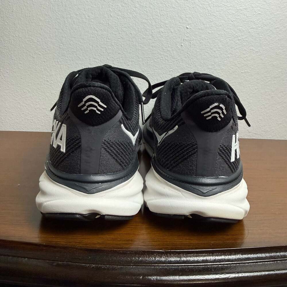HOKA Clifton 9 Running Shoes Black/White Women US 7.5B - Picture 4 of 10